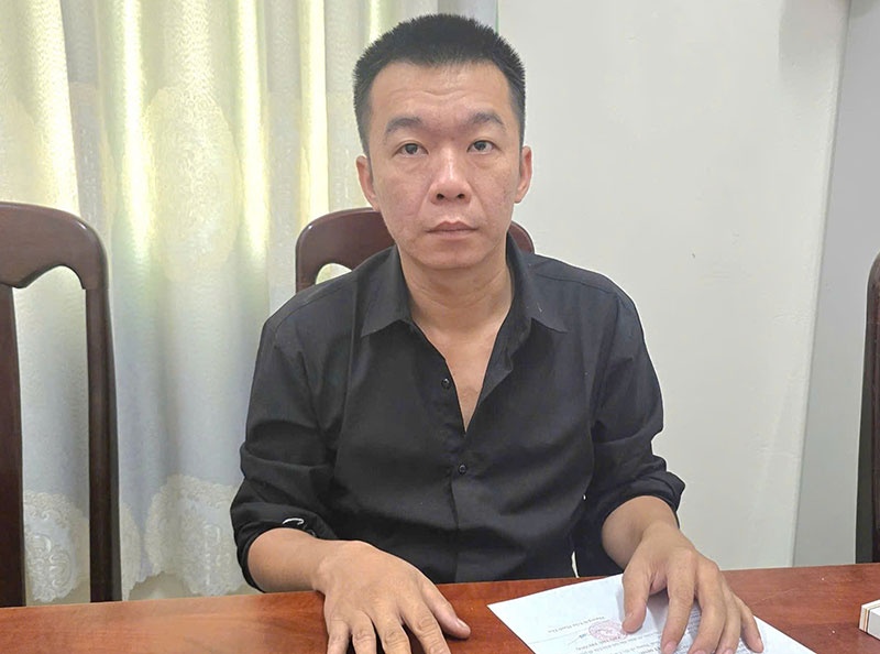 Them mot doi tuong trong vu dan canh lua ban thien thach ra dau thu hinh anh