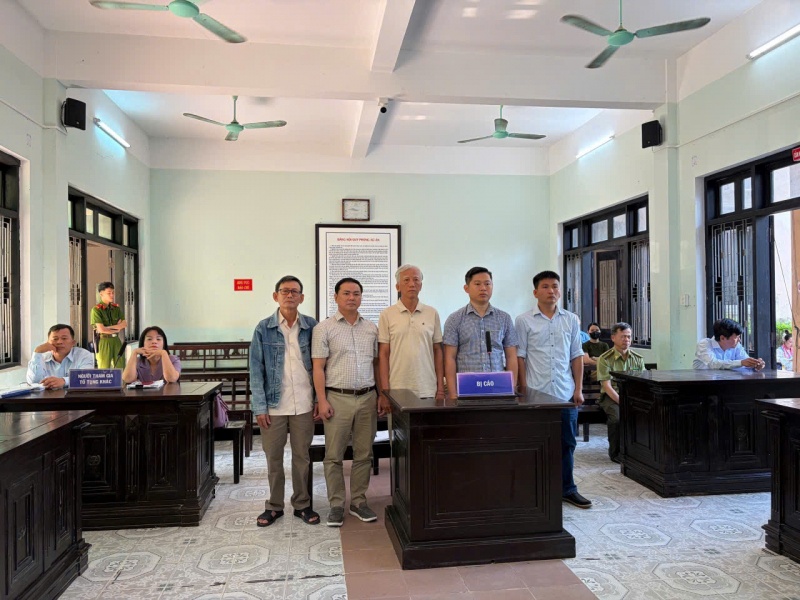 Cong ty Lam Phat,  Doanh nghiep Lam Phat,  Giam doc Lam Phat,  Chu Lam Phat anh 2