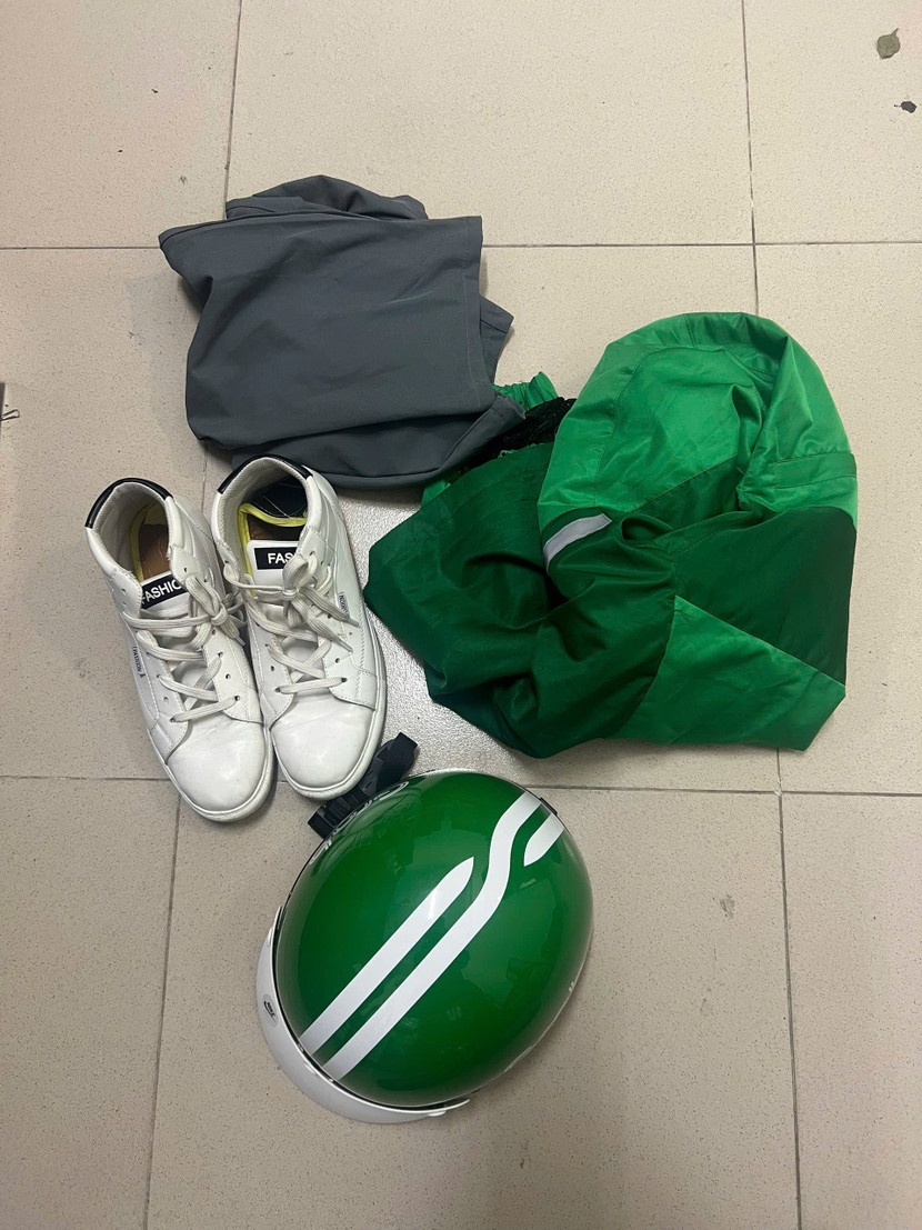 Đập kính ôtô, trộm cắp tài sản ảnh 3 Dap kinh oto, trom cap tai san anh 3