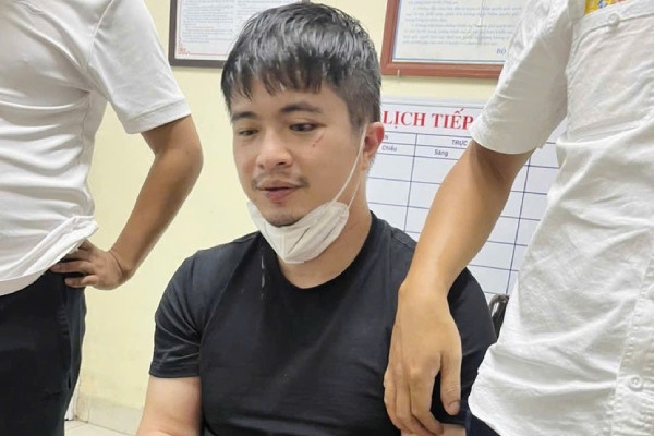 Luong tai san duoc bo me va ban gai Mr Pips tau tan nhu the nao? hinh anh