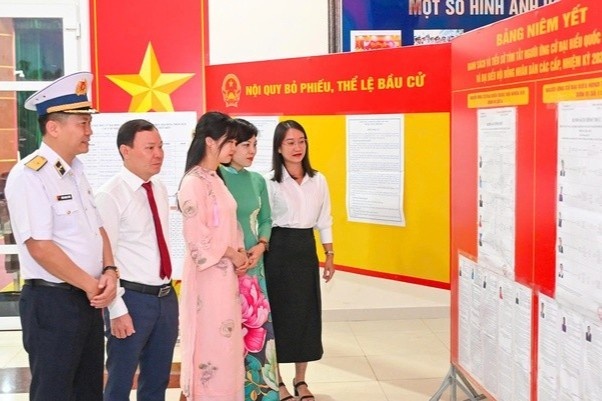 TP.HCM cong bo 125 nguoi trung cu dai bieu HDND hinh anh