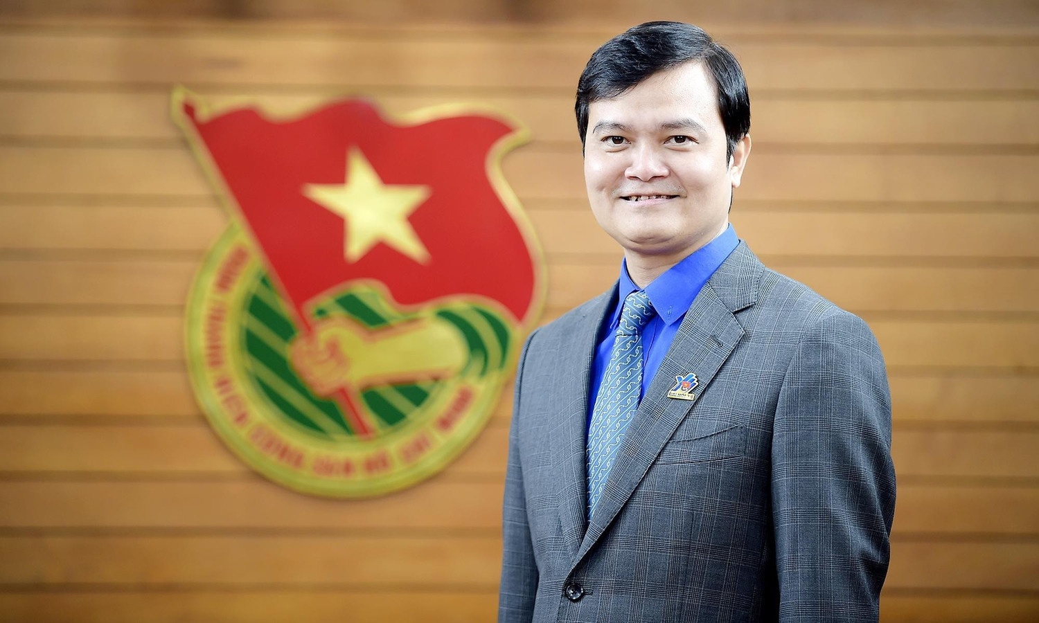 trung cu anh 3