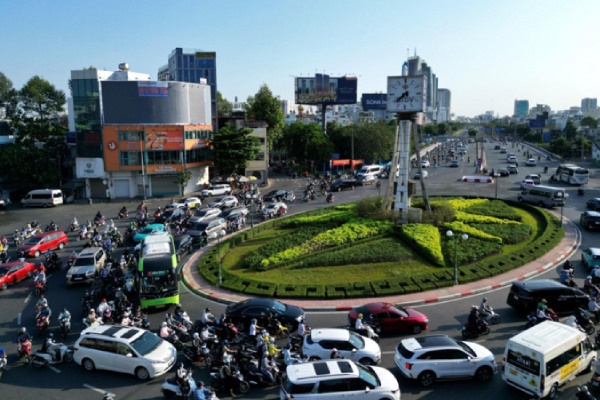 So Xay dung TP.HCM noi ve phuong an thao do vong xoay Dien Bien Phu hinh anh