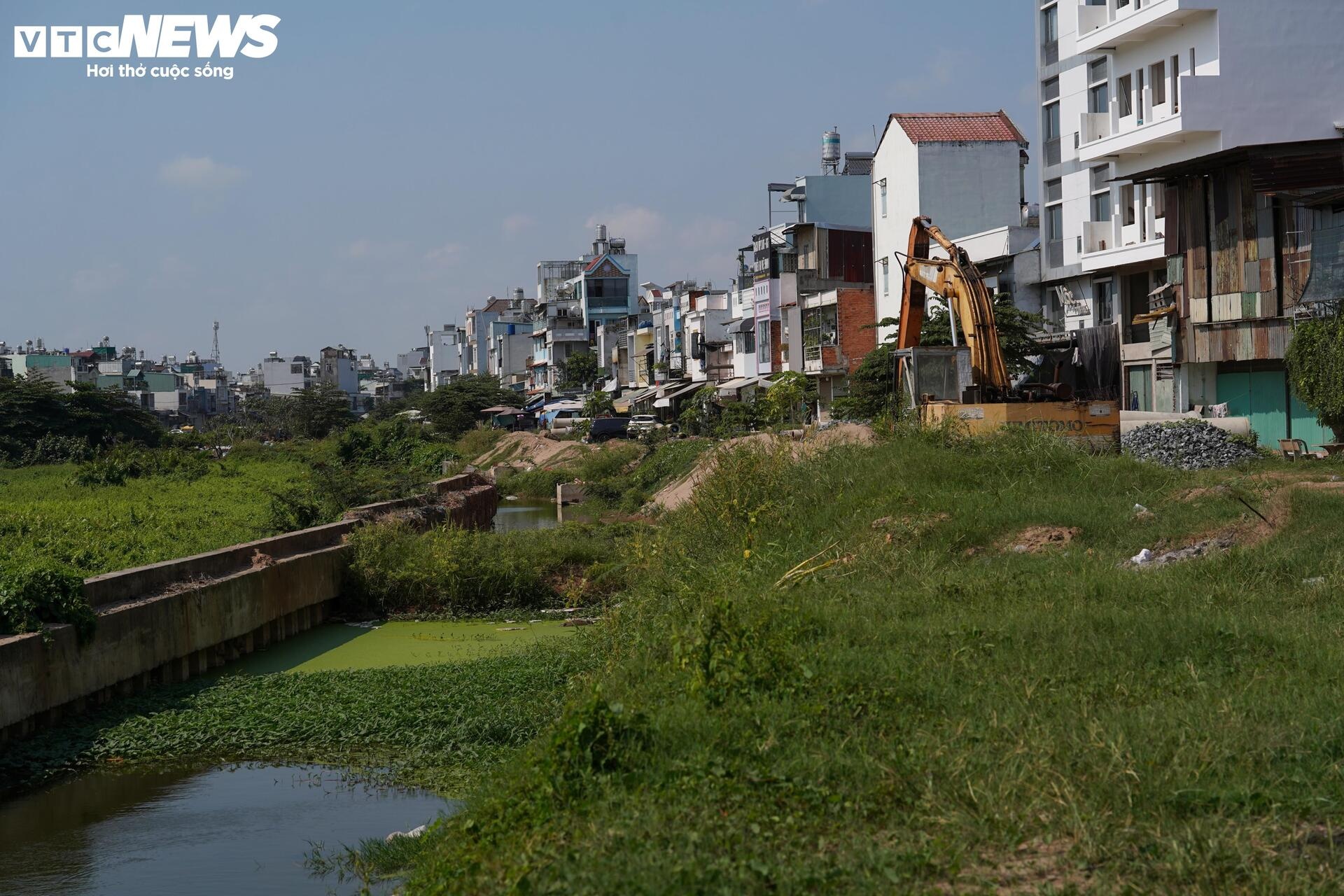 Kenh Tham Luong Ben Cat anh 2