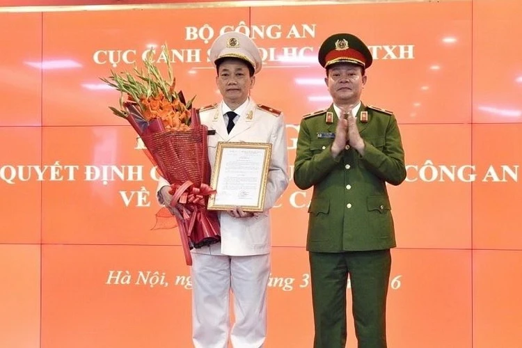 Thieu tuong Nguyen Manh Hung giu chuc vu Pho cuc truong C06 hinh anh