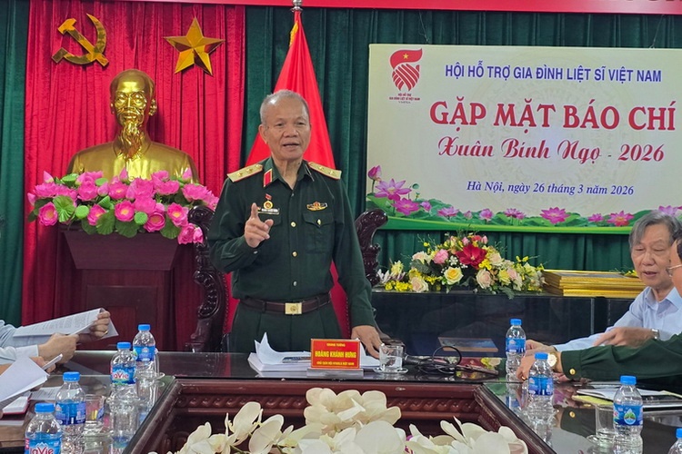 De xuat tat ca chua o Viet Nam co gian tho cung liet si hinh anh