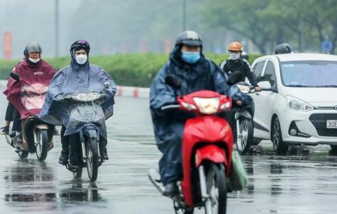 Ha Noi sang som co mua nho, trua chieu hung nang hinh anh