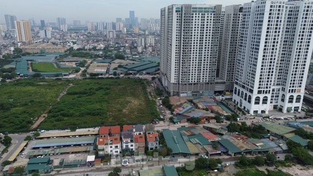 Ha Noi giao gan 10.000 m2 dat de thuc hien du an nha o xa hoi hinh anh