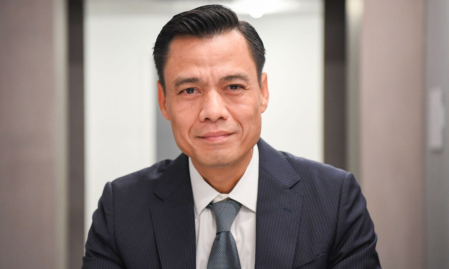 Thu tuong bo nhiem lai Thu truong Bo Ngoai giao Dang Hoang Giang hinh anh