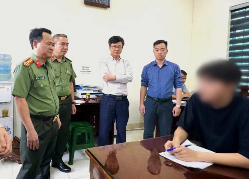 Tao ma doc,  xam nhap may tinh anh 1