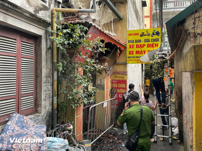 Xet xu vu chay,  lam chet 15 nguoi,  pho Trung Kinh,  Ha Noi anh 1