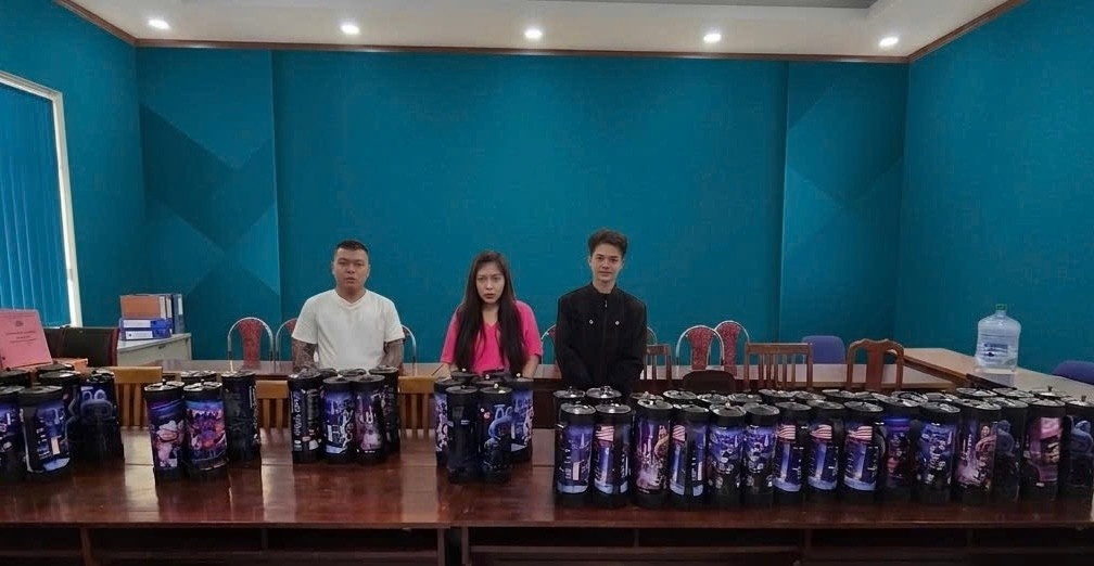 buon ban khi cuoi anh 1