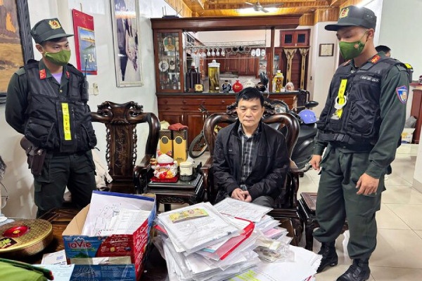 200 canh sat kham xet 28 diem, pha chuyen an dac biet lon o Phu Tho hinh anh