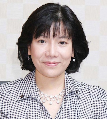 AIC trung thau,  Cuu Bo truong,  Bo Y te,  Nguyen Thi Kim Tien anh 2