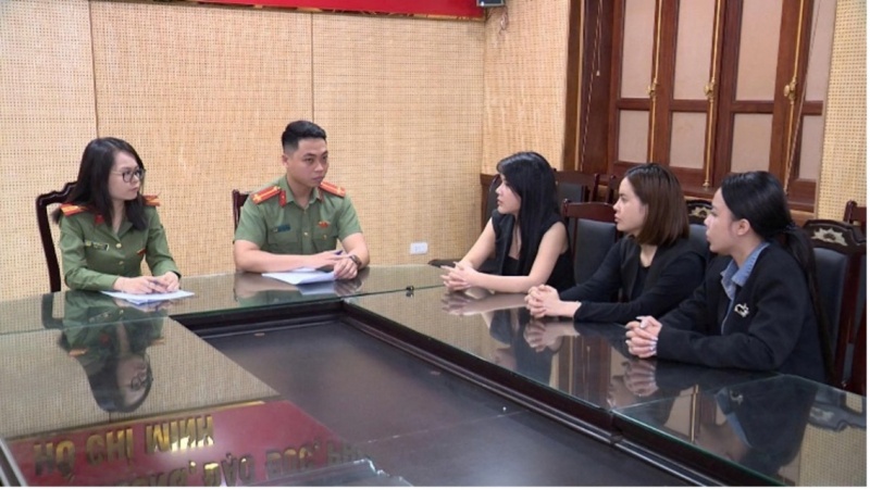 Phong kham Helia,  Quoc te Helia,  Cty Helia,  Chu Helia anh 2