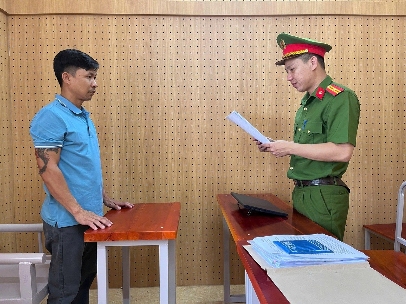 Tai xe bo chay anh 1