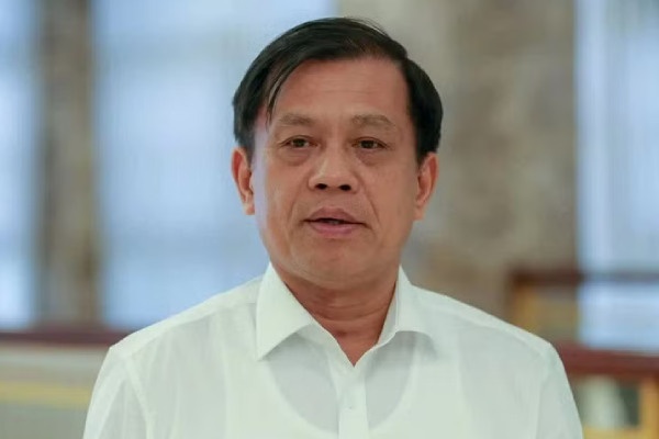 De nghi truy to cuu Thu truong Nguyen Ba Hoan vi nhan boi tron tien ty hinh anh