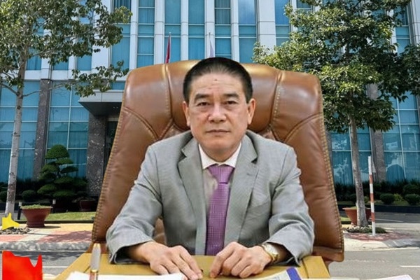 Chu tich Tap doan Rang Dong cung nguoi than len kich ban tron thue hinh anh