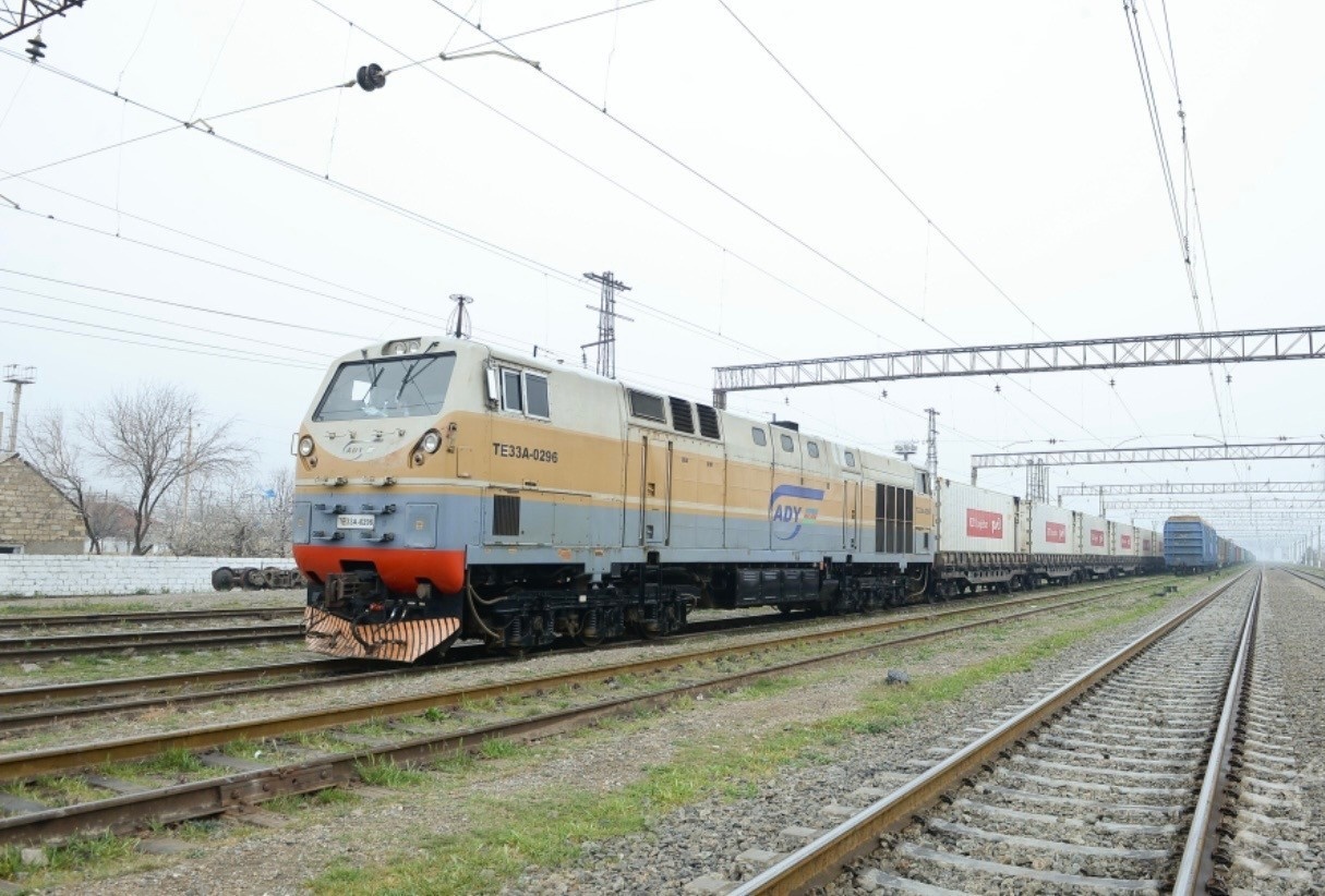 Nga chuyen hang vien tro cho Iran hinh anh