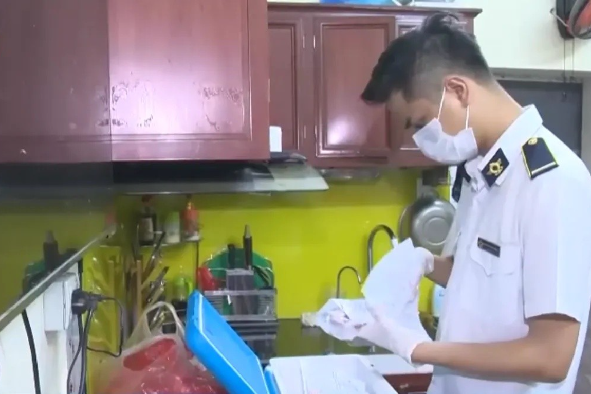 Cong ty Cuong Phat,  Doanh nghiep Cuong Phat,  Giam doc Cuong Phat,  Cong ty Khanh Ngoc,  Doanh nghiep Khanh Ngoc,  Giam doc Khanh Ngoc anh 2