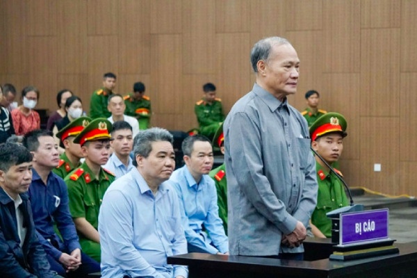 Cuu Thu truong Hoang Van Thang bi de nghi muc an 4-5 nam tu hinh anh