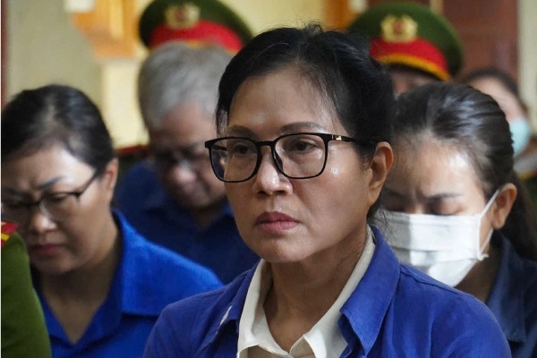 Cuu Tong giam doc SJC xin giam nhe hinh phat hinh anh