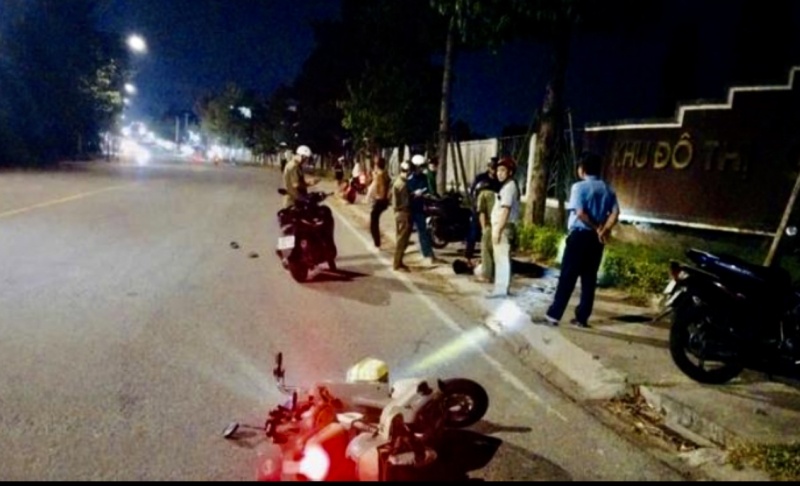 Nguyen nhan vu nam cong nhan bi nhom chan duong sat hai o TP.HCM hinh anh