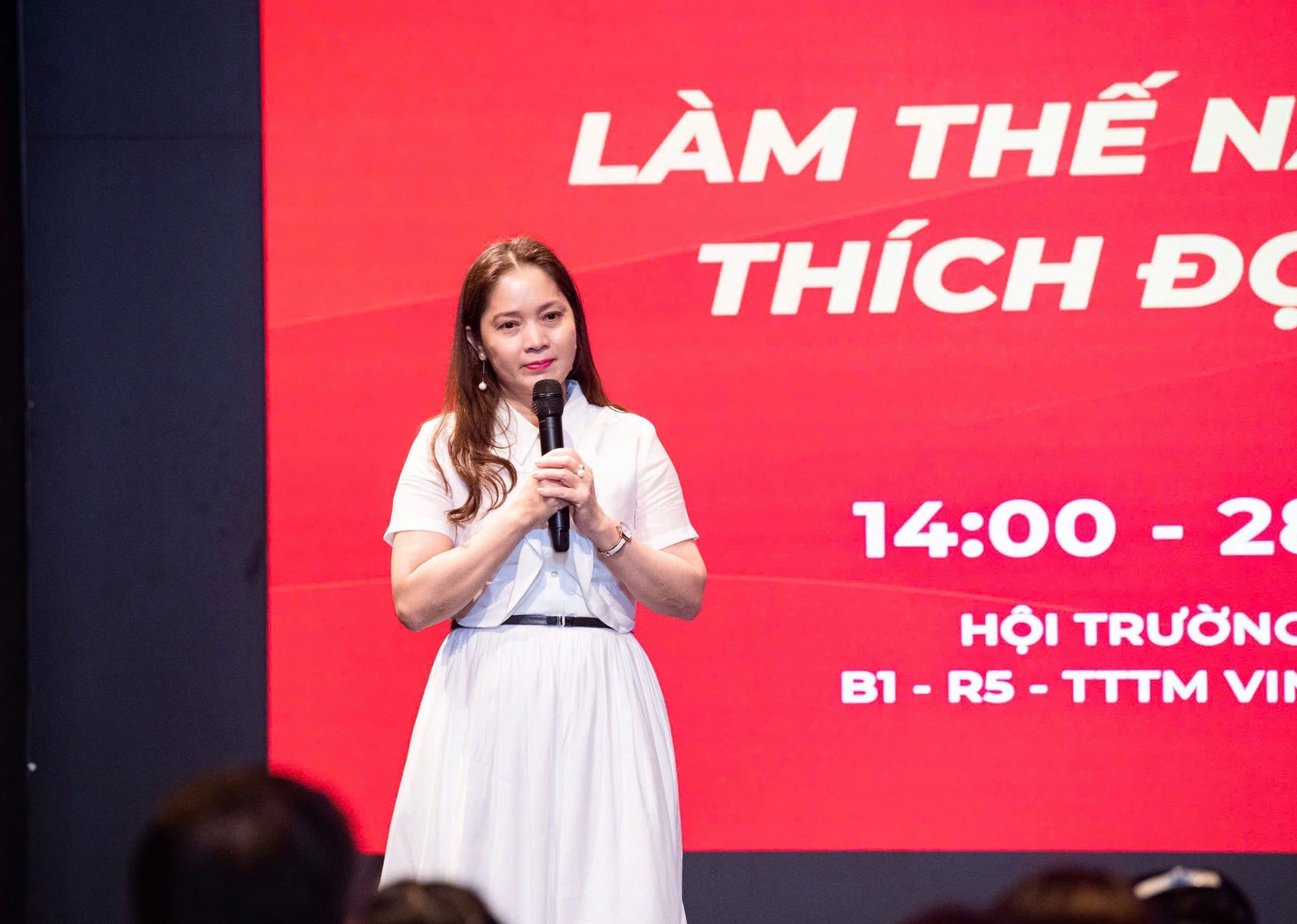 Con khong thich doc, loi dau tien o nguoi lon hinh anh