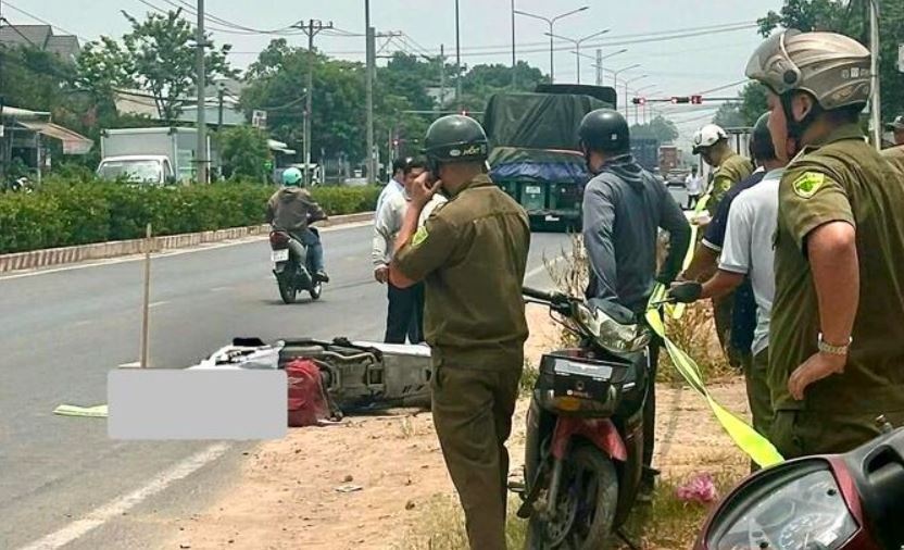 Nu sinh o TP.HCM tu vong tren duong di thi hinh anh