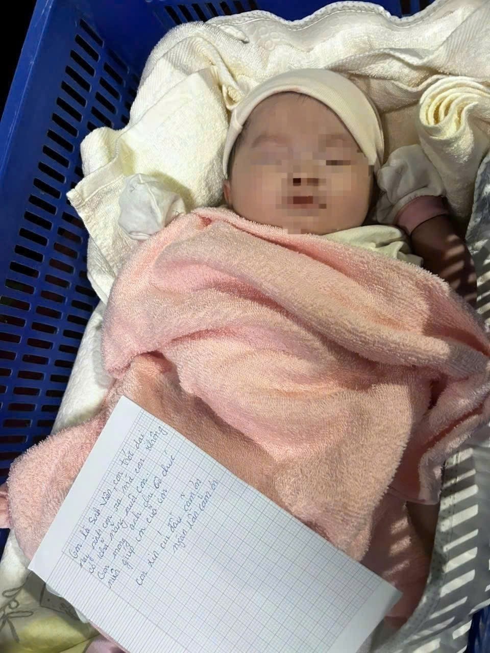 Con la sinh vien anh 1