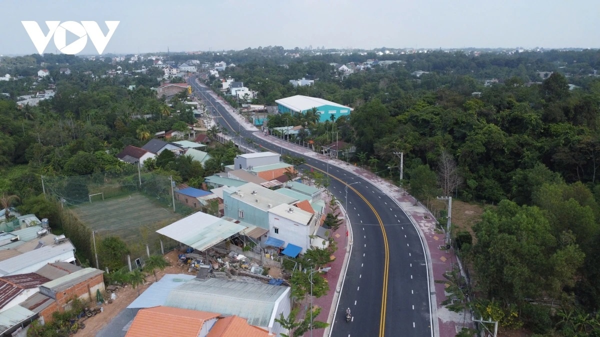 duong Le Chi Dan anh 1