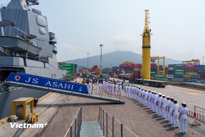 chien ham Asahi anh 3