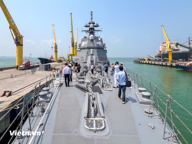 chien ham Asahi anh 5