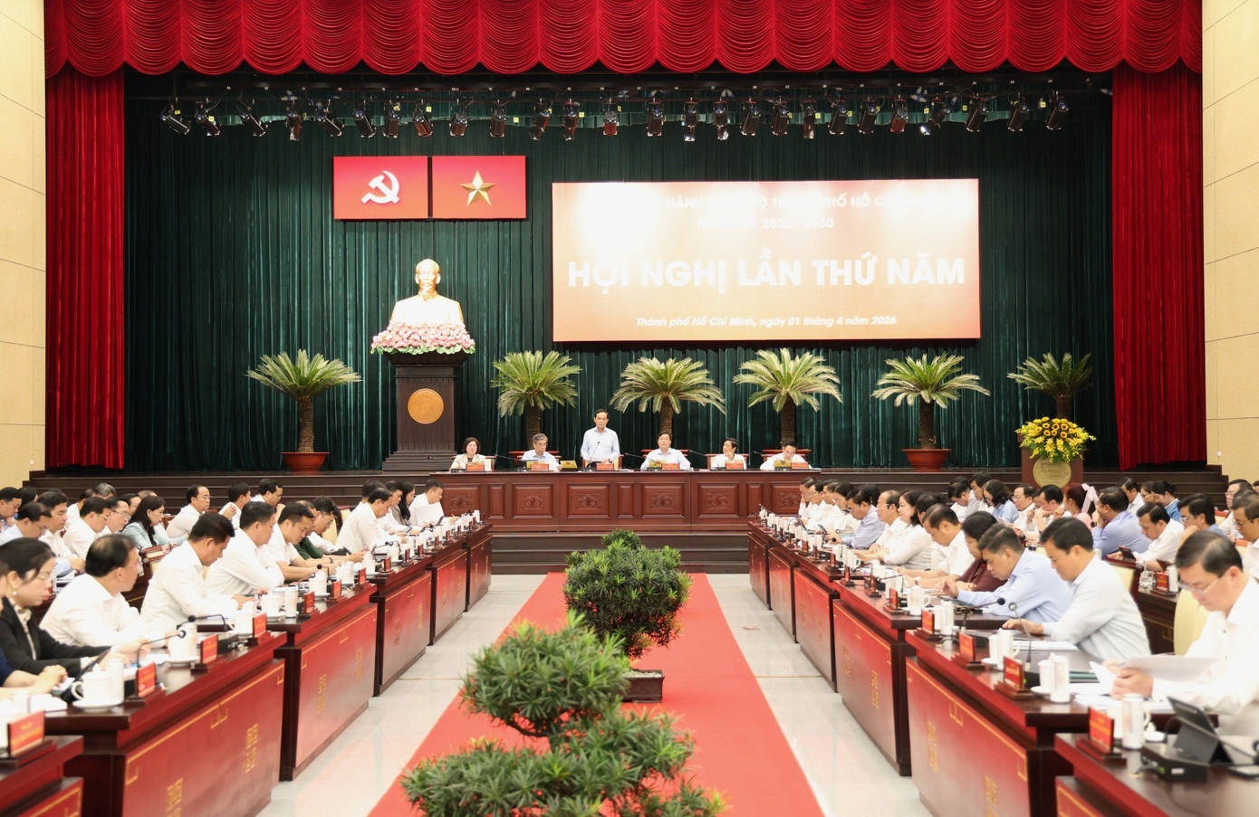 Thanh uy TP.HCM anh 1