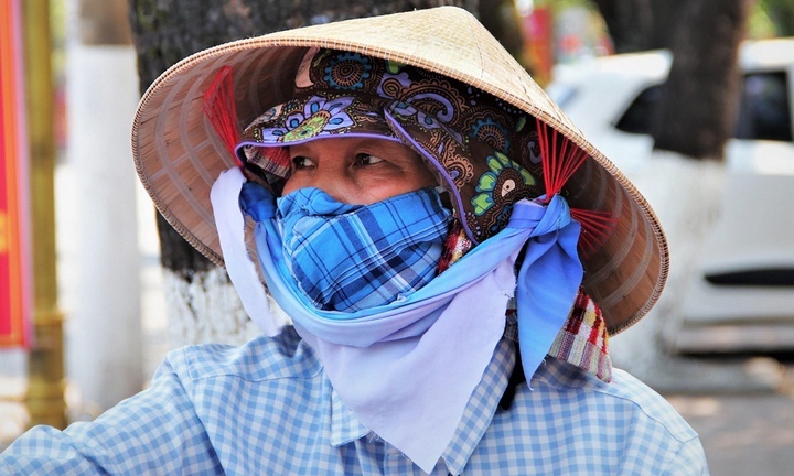 Du bao thoi tiet 4/4: Mien Bac mua dong, mien Trung nang nong hinh anh