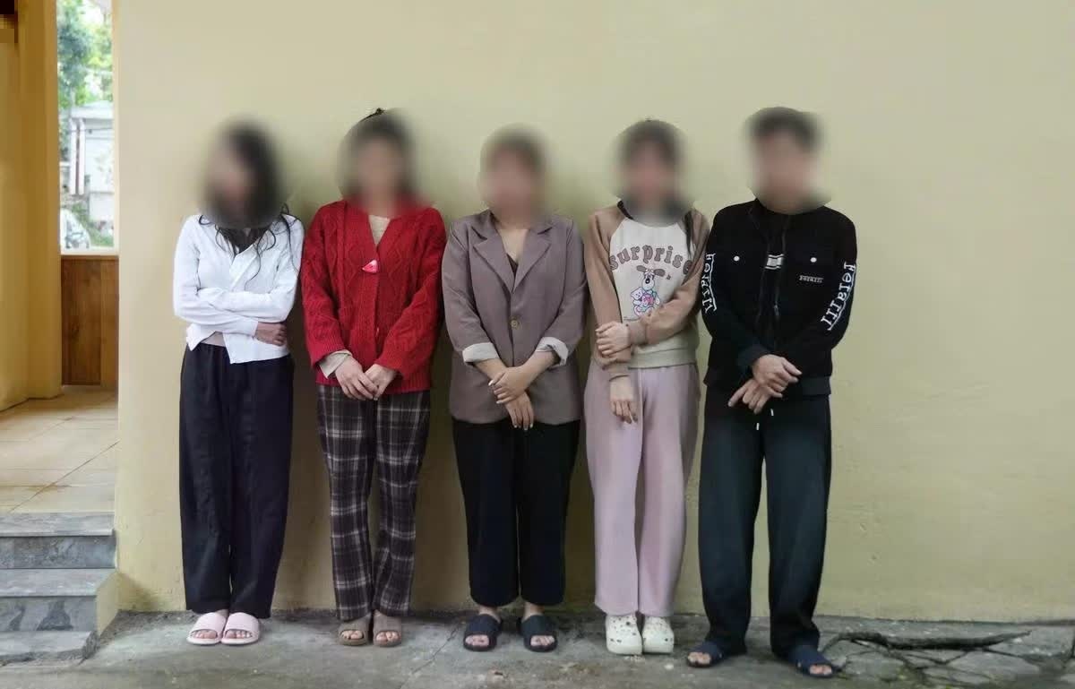 duong day livestream,  noi dung kich duc anh 2