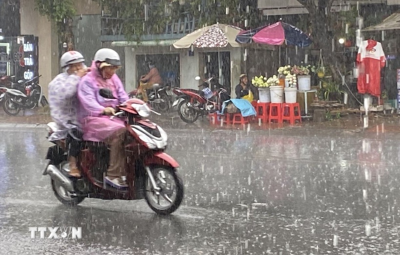 Canh bao mua dong anh 1