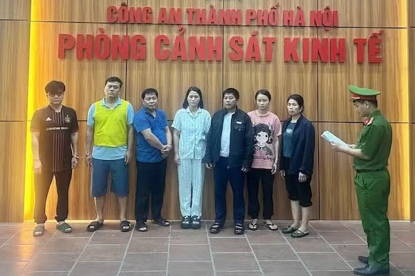 Vu 300 tan thit lon benh: Sai pham keo dai, lam ro nghi van thong dong hinh anh