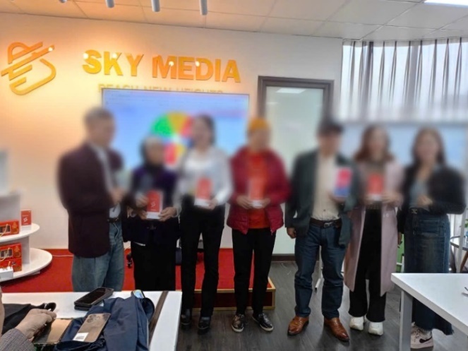lua dao Sky Media,  Cong ty Sky Media,  Doanh nghiep Sky Media,  Giam doc Sky Media anh 4
