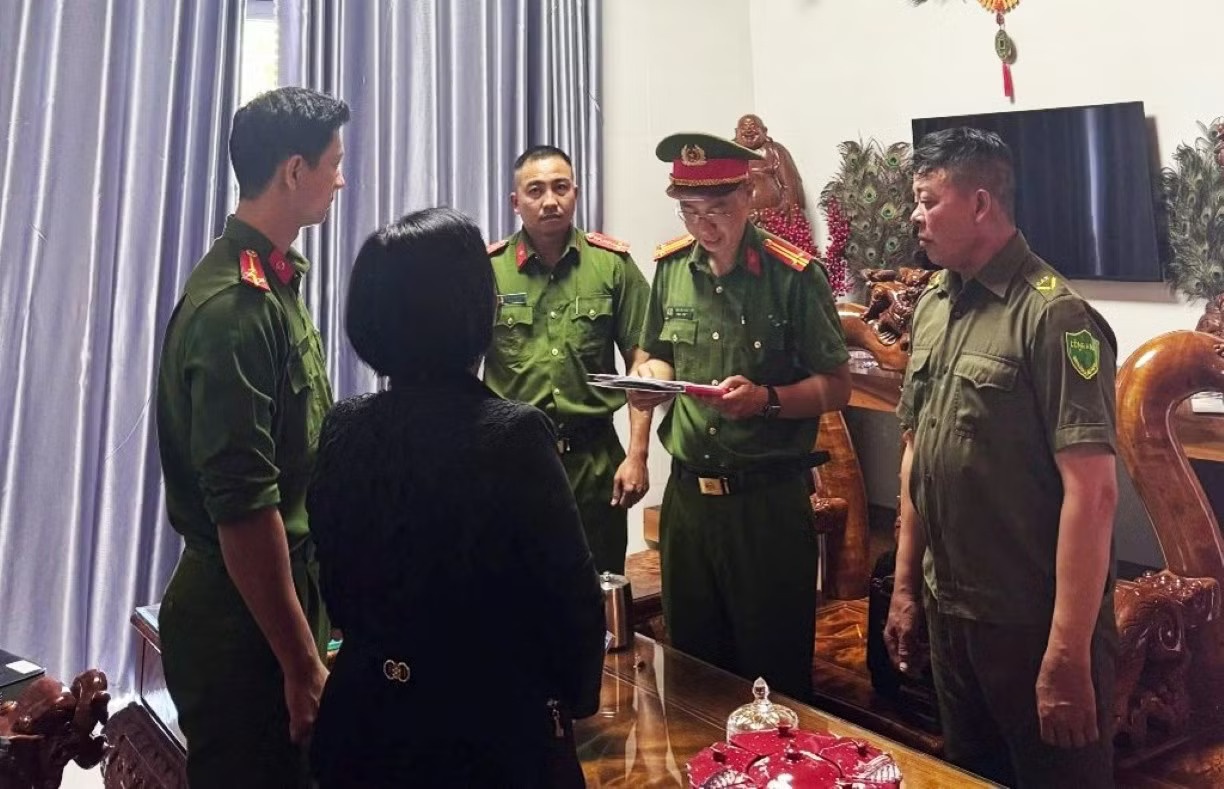 Khoi to chu ho kinh doanh co doanh thu 143 ty, nop thue 900.000 dong hinh anh