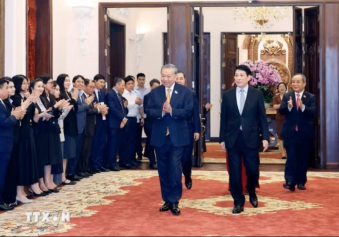 Van phong Chu tich nuoc anh 2