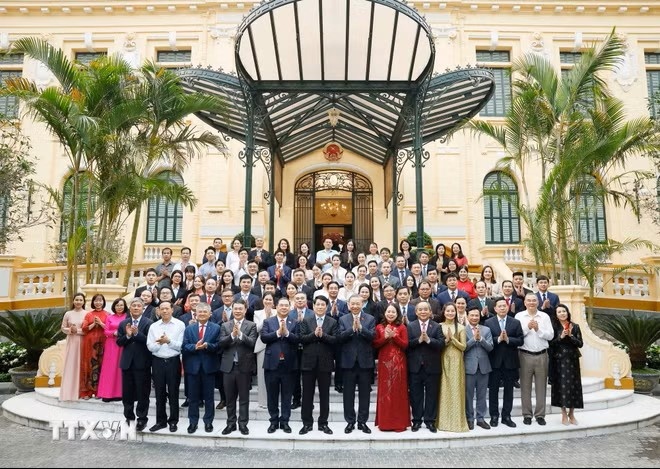 Van phong Chu tich nuoc anh 4