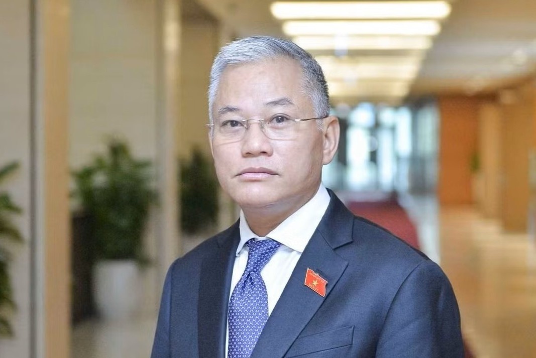 Ong Don Tuan Phong lam Pho chu nhiem Van phong Chinh phu hinh anh