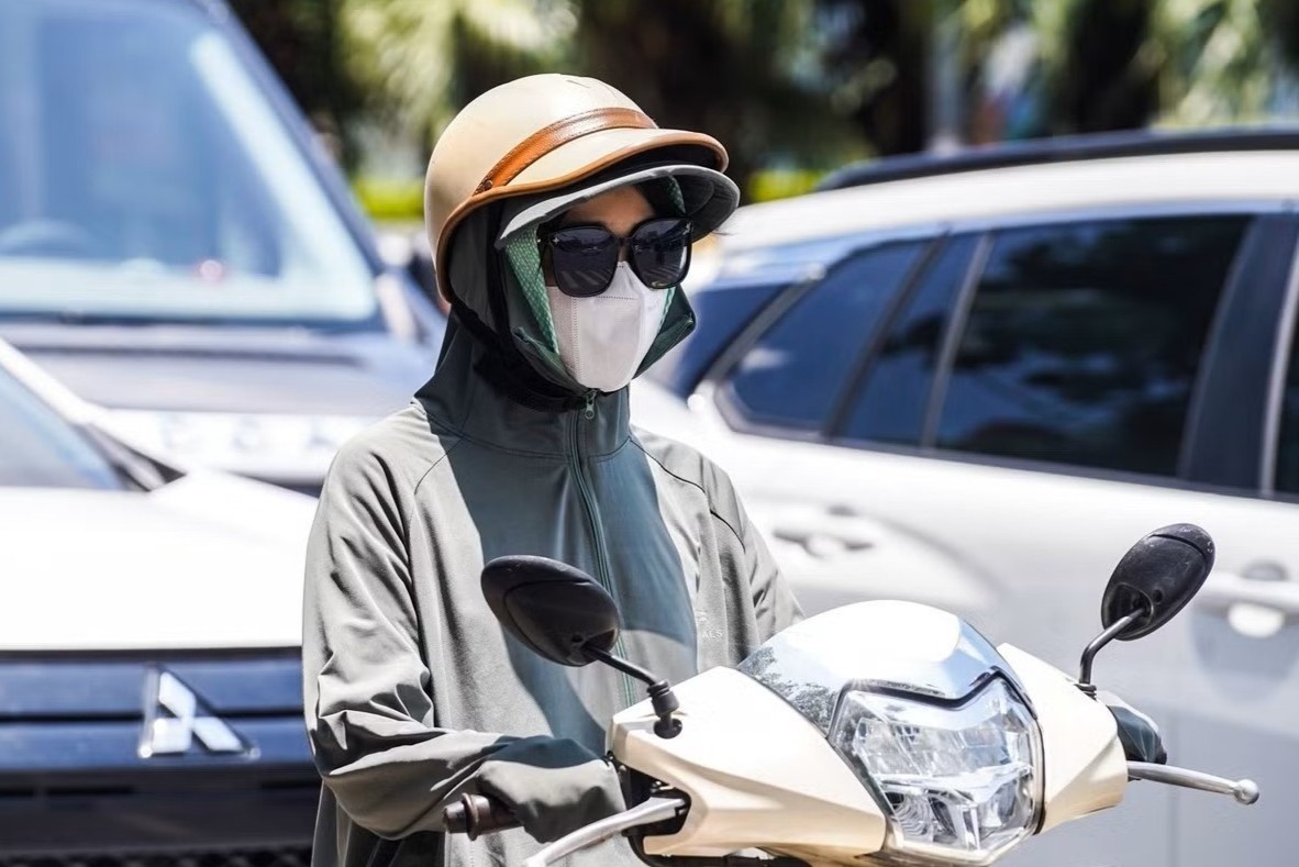 Nang nong con gay gat hon, mien Trung co the tren 41 do hinh anh