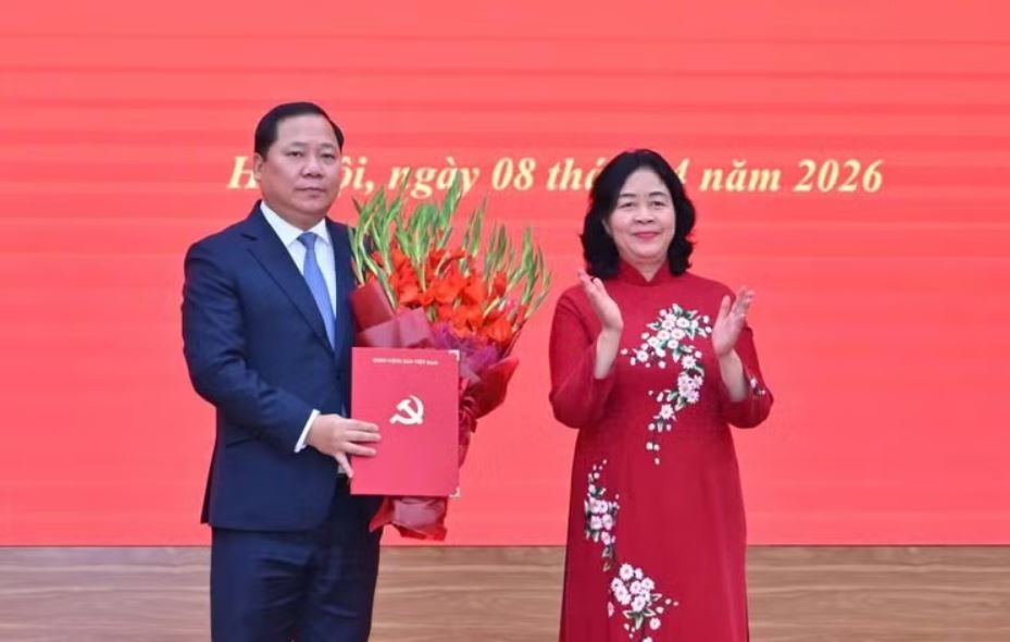 Dang uy MTTQ, cac doan the TW co tan Pho bi thu Thuong truc hinh anh