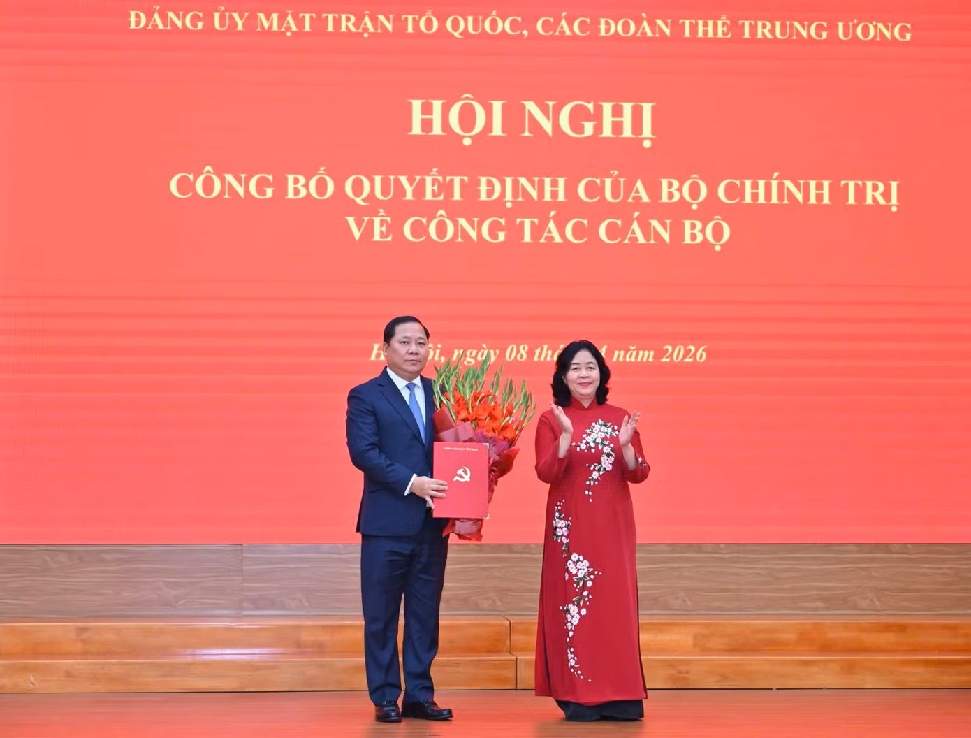 Nguyen Phi Long anh 2