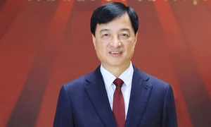 Bi thu Ha Noi Nguyen Duy Ngoc giu chuc Truong Ban To chuc Trung uong hinh anh