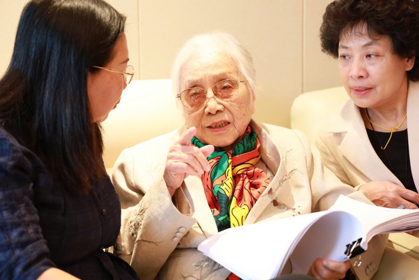 Giai ma cuoc dau tri lich su tai Hoi nghi Paris 1973 hinh anh