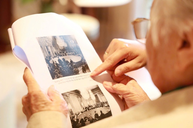 Hoi nghi Paris anh 3