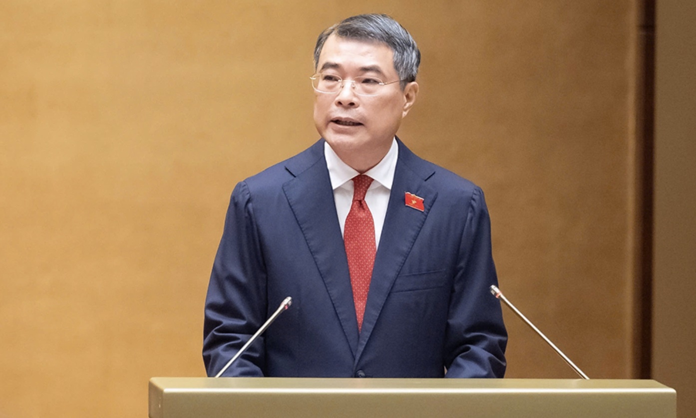 Thu tuong Le Minh Hung trinh danh sach pho thu tuong, bo truong hinh anh